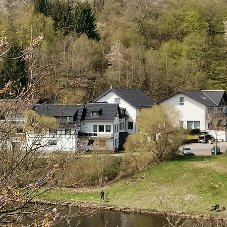 Hotel Haus Am See-3