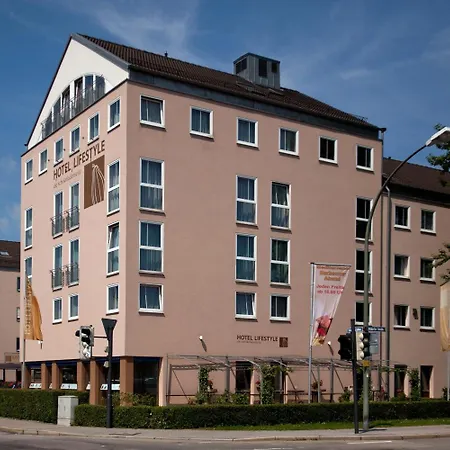 Hotel Lifestyle-2