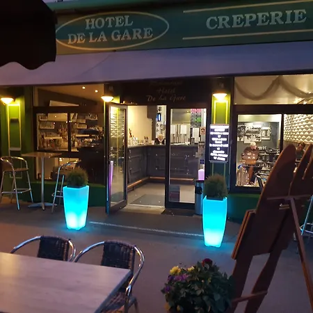 Hotel De La Gare-3