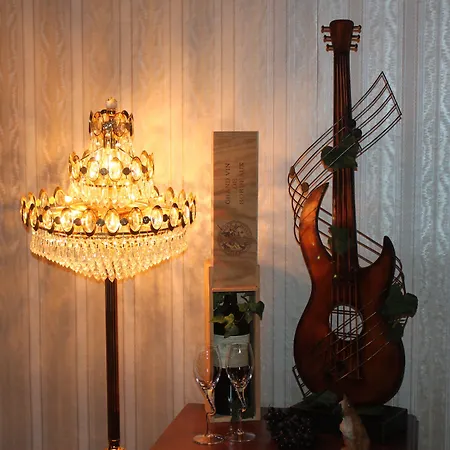 Hotel und Restaurant Die Burg-3