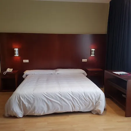 Hotel Arcea Villaviciosa-2