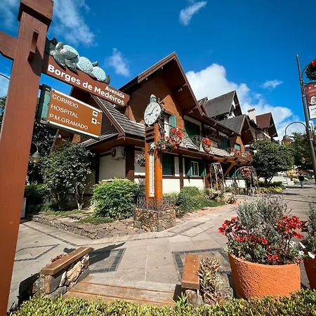 Hotel Vovó Carolina-3