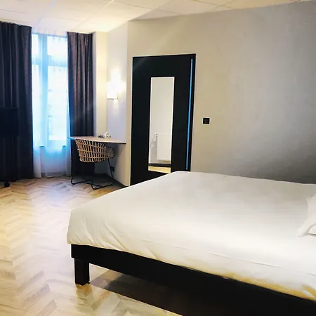 Hôtel Lanjuinais-3