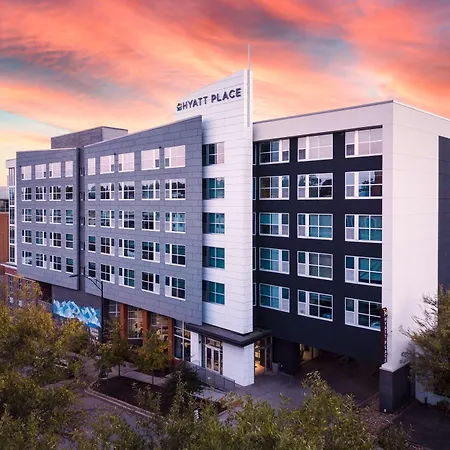Hyatt Place Greenville Downtown-3
