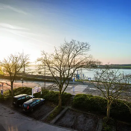 Hotel&Restaurant Zum Vater Rhein-3