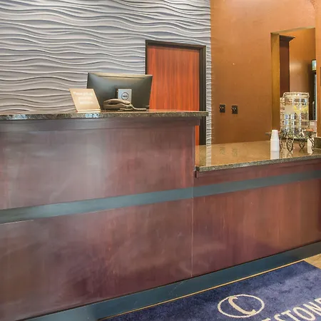 Cobblestone Inn And Suites - Ashland-2
