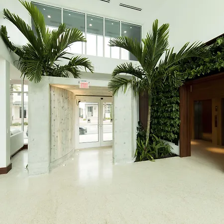 The Sarasota Modern, A Tribute Portfolio Hotel-3