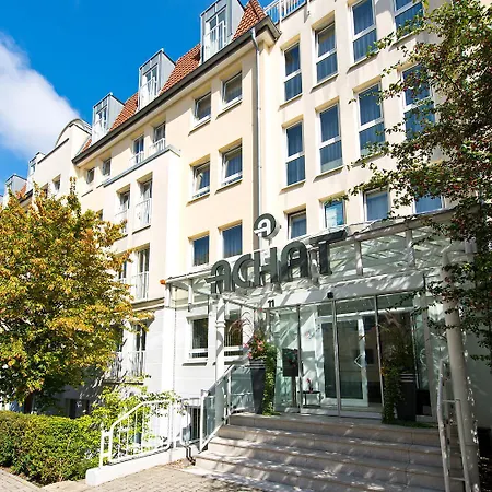 ACHAT Hotel Dresden Elbufer-3