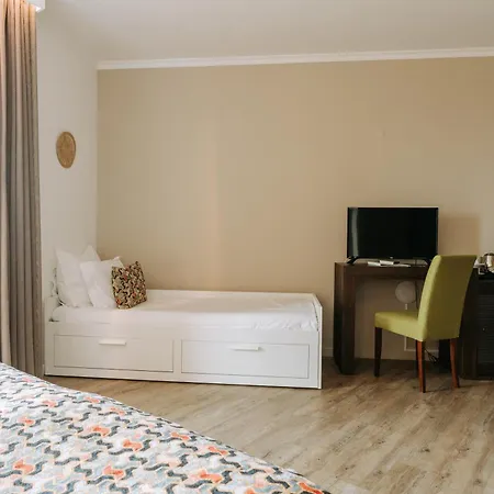 Hotel Euro Moniz-3