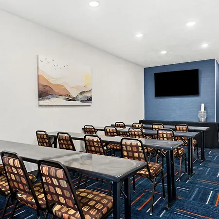 Hampton Inn Provo-3