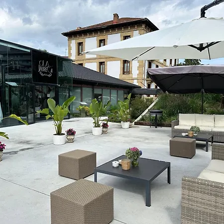 Hotel Olajauregi-2