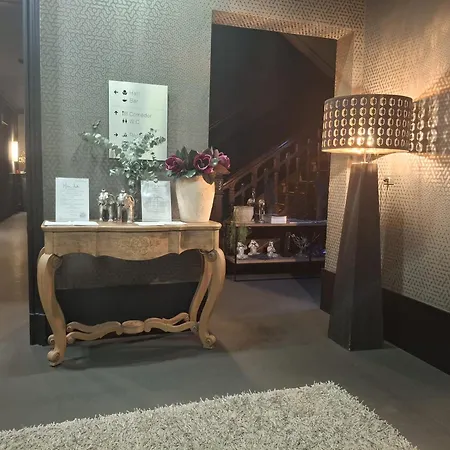 Hotel Olajauregi-3