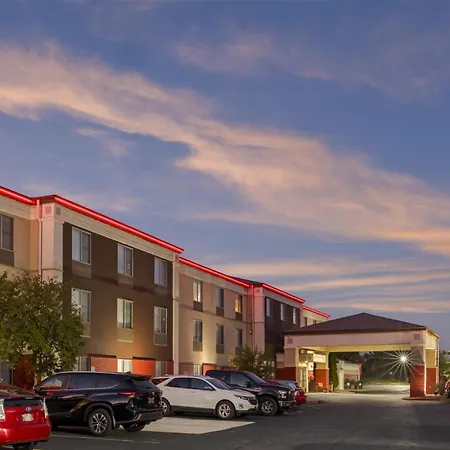 Best Western Plus Eau Claire Conference Center-3