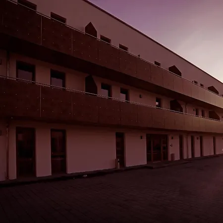 Apartment Hotel 37-3