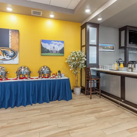 Holiday Inn & Suites - Jefferson City By Ihg-2
