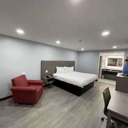 Surestay Hotel By Best Western Childress-3
