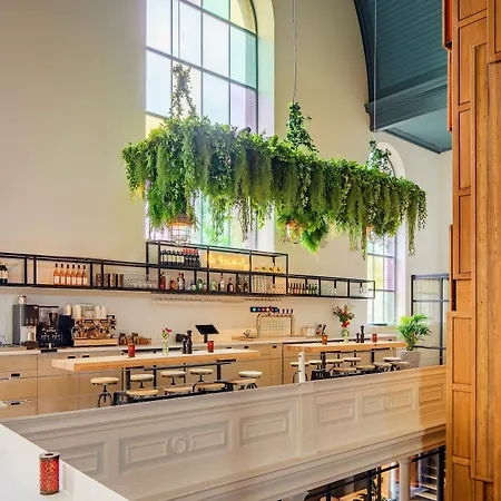 Bunk Hotel Utrecht-2