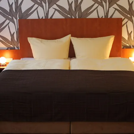 Hotel Schwarzer Adler Jever-2