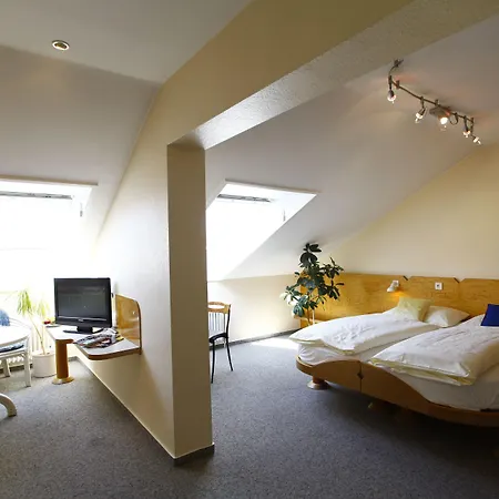 Stadthotel Engel-3