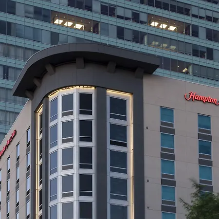 Hampton Inn & Suites Phoenix Downtown-3