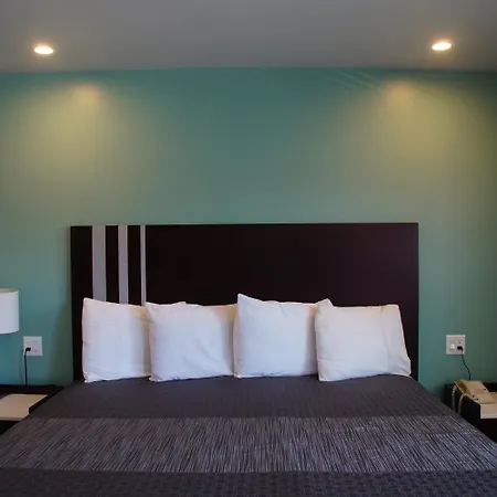 Beach Inn-2