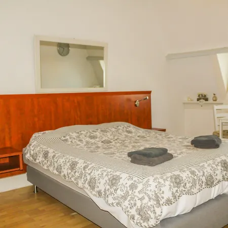 Blankebil Rooms-2
