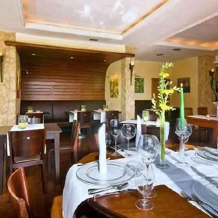 Hotel Am Rosenberg-2