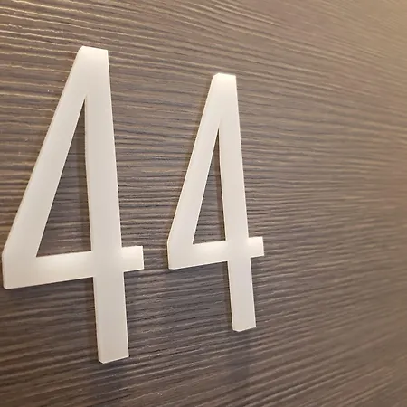 Apricot Hotel-2