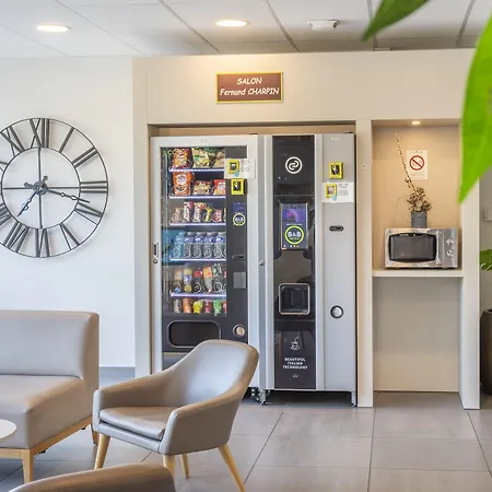B&B HOTEL Aix en Provence Venelles-2