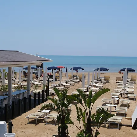 B&B Bianco E Blu-3