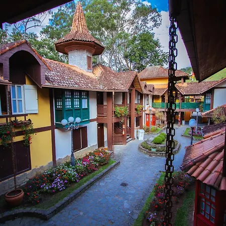 Village Le Canton-2