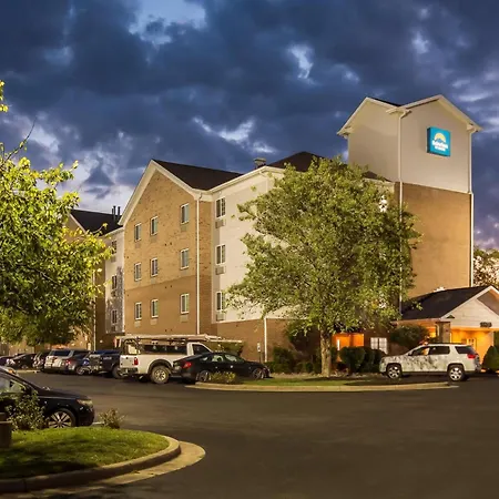Birch Hill Suites Clarksville-Louisville North-3
