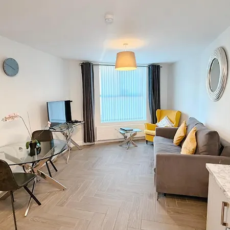 Broc House Suites-2