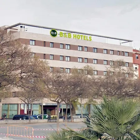 B&B HOTEL Tarragona Reus-3