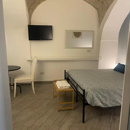 Petros Rooms&Apartments-2