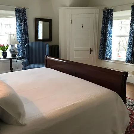 The Belmont Inn-2