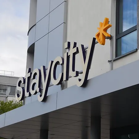 Staycity Aparthotels Heidelberg-2
