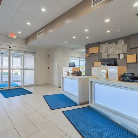 Holiday Inn Express & Suites - Marion By Ihg-2