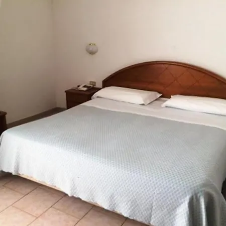 Hotel Eden-2