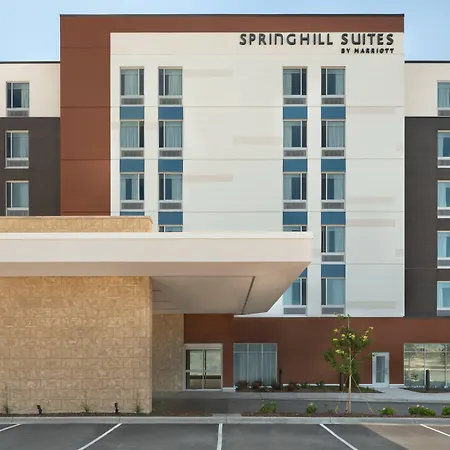 Springhill Suites By Marriott Milwaukee West/Wauwatosa-2