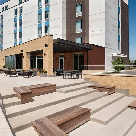 Springhill Suites By Marriott Milwaukee West/Wauwatosa-3