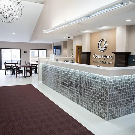 Americinn By Wyndham Fort Atkinson-2