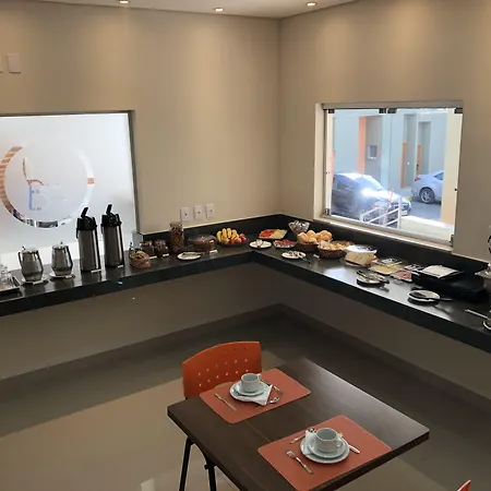 Hotel e Pousada Bem Bom - Itu-3