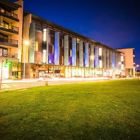 Travelodge Dublin Airport South-2