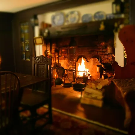 Daniels House Inn-3