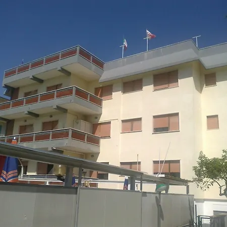 Hotel Aurora-2