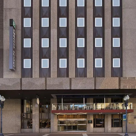Embassy Suites By Hilton Knoxville Downtown-3