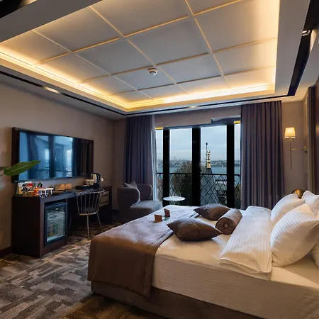 Tonight Hotel Port-3
