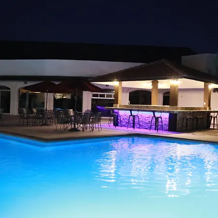 Days Inn By Wyndham Piedras Negras-2