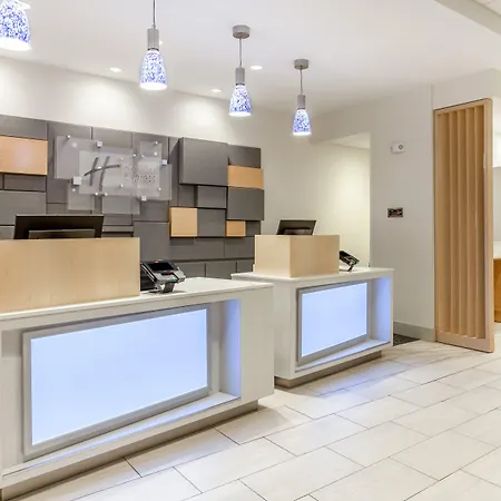 Holiday Inn Express & Suites - Ottawa By Ihg-2